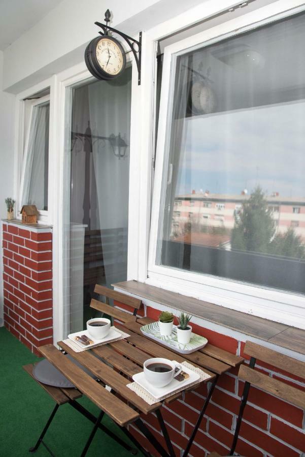 Studio Apartman Zdral ดารูวาร์ ภายนอก รูปภาพ